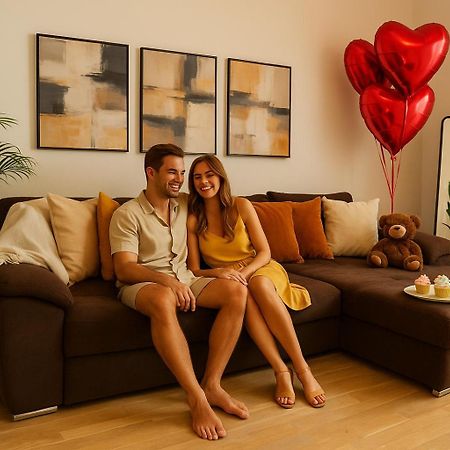 Amalia - Quiet 1Br Apartment With Parking & Wi-Fi Bukarest Exterior foto