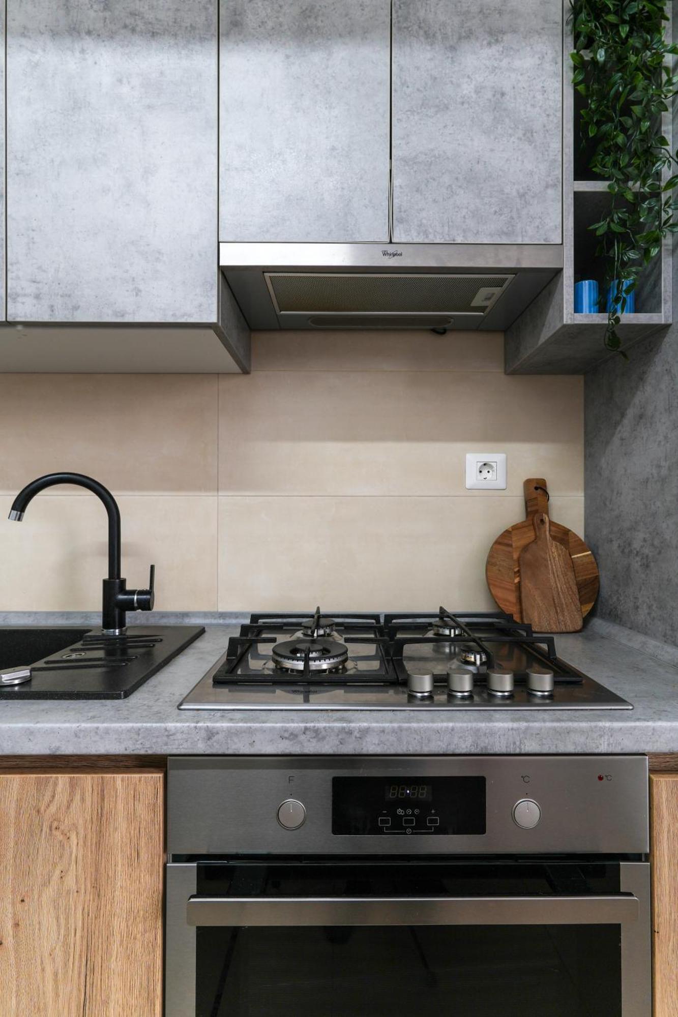 Amalia - Quiet 1Br Apartment With Parking & Wi-Fi Bukarest Exterior foto