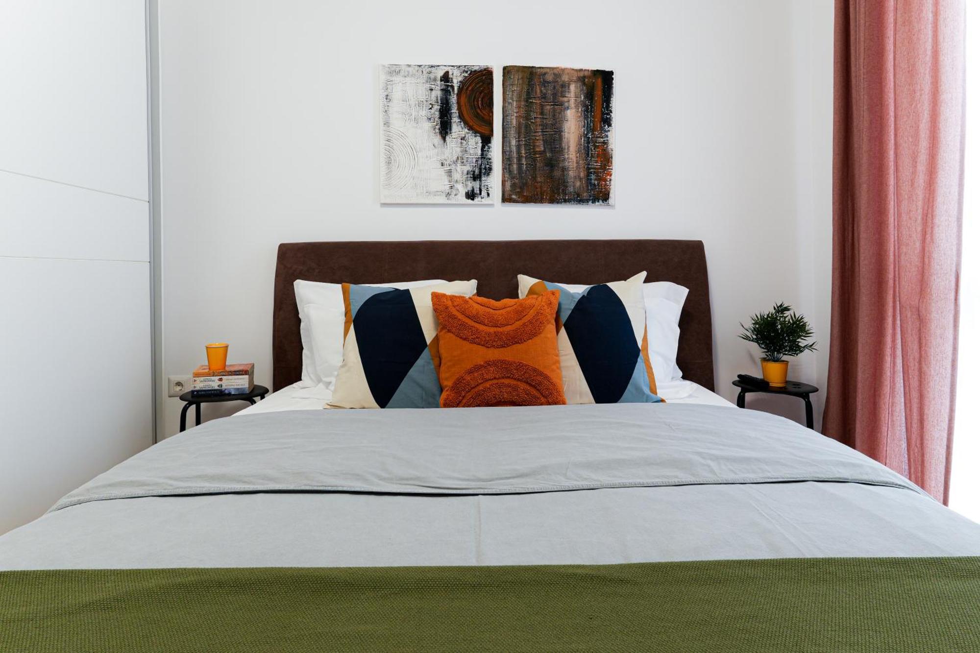 Amalia - Quiet 1Br Apartment With Parking & Wi-Fi Bukarest Exterior foto